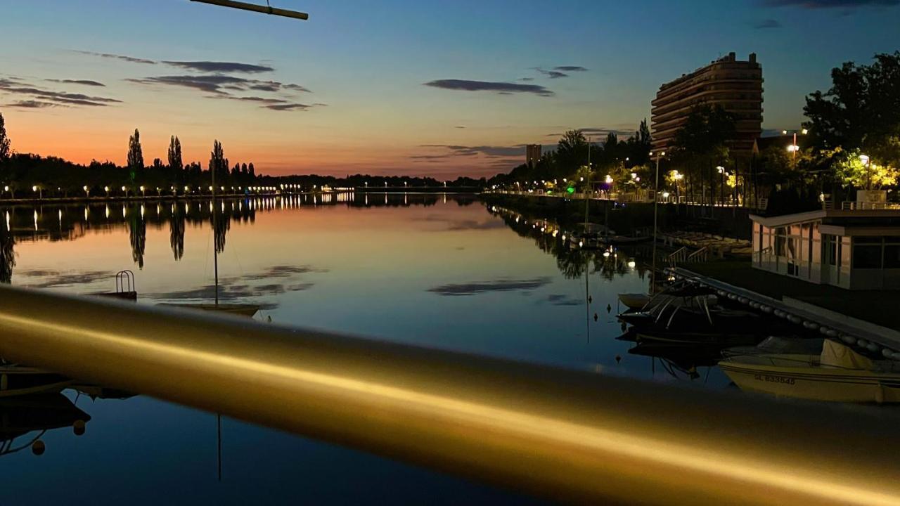 Le Vichy Centre, Spacieux Et Cosy T2 Avec Vue, Au Calme Zewnętrze zdjęcie